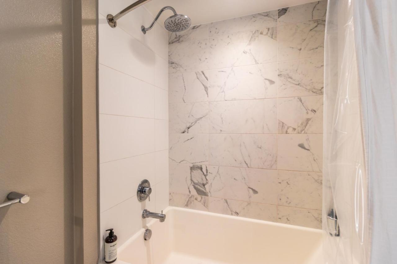 Luxury And Bright 2bdr And 2bth 4 Guests In Hollywood * Los Angeles
